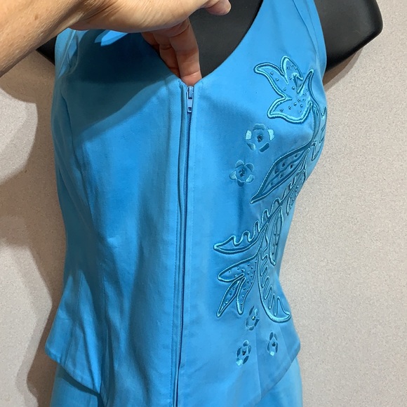 CACHE Halter Zip front embroidered detail size 10 - Picture 3 of 8